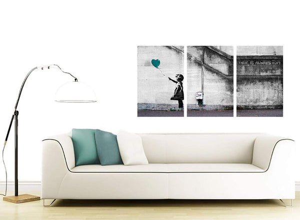 set-of-three-graffiti-canvas-pictures-living-room-3220.jpg