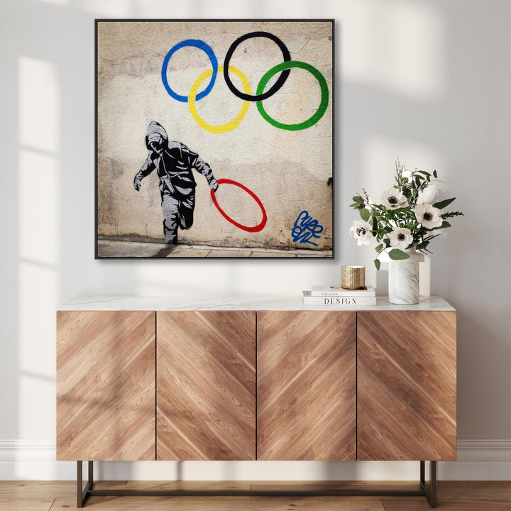 Large Banksy Framed Canvas Art Print - Olympic Ring Thief - FFs-2428-B-XL